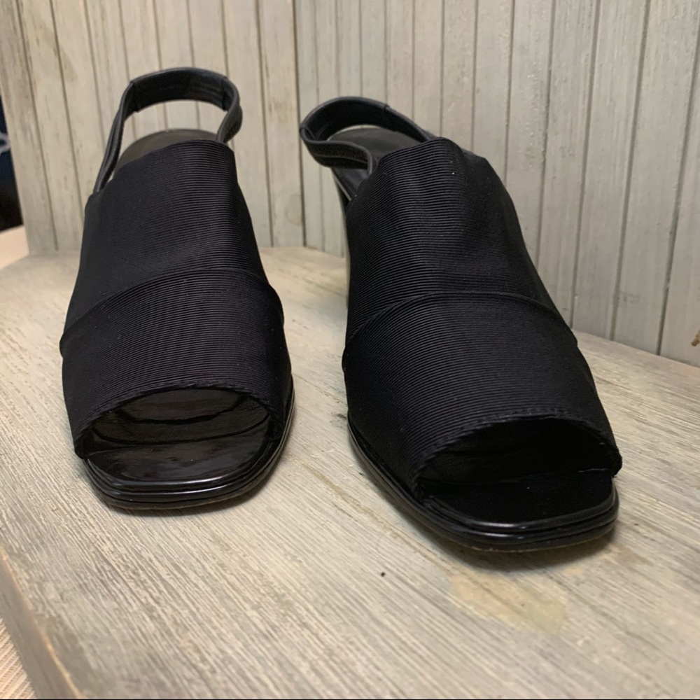 Stuart Weitzman Black Block Heel 6.5b - image 3